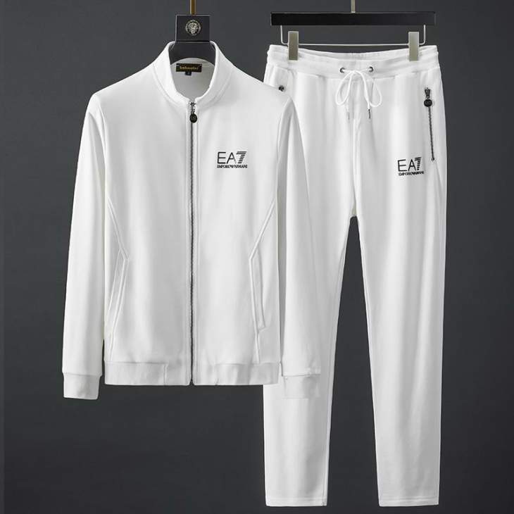 Picture of Armani Sweater Suits _SKUArmaniM-4XL25cr12536742